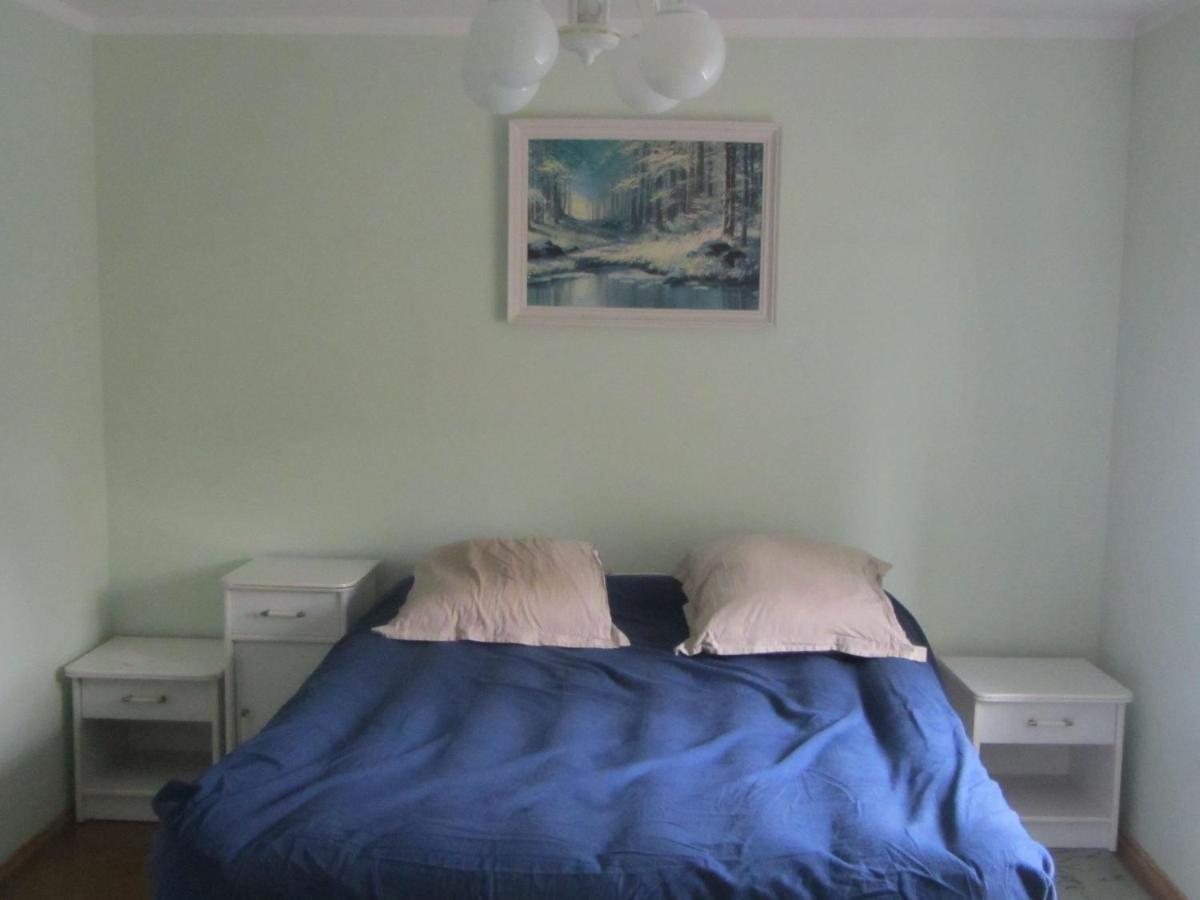 Spacious Holiday Home In Stara Kamienica With Pond エクステリア 写真