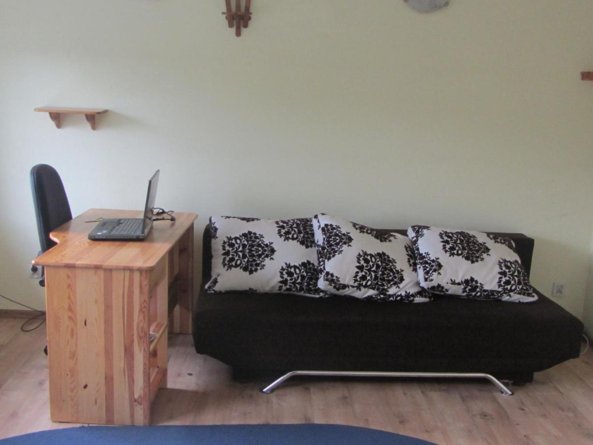 Spacious Holiday Home In Stara Kamienica With Pond エクステリア 写真